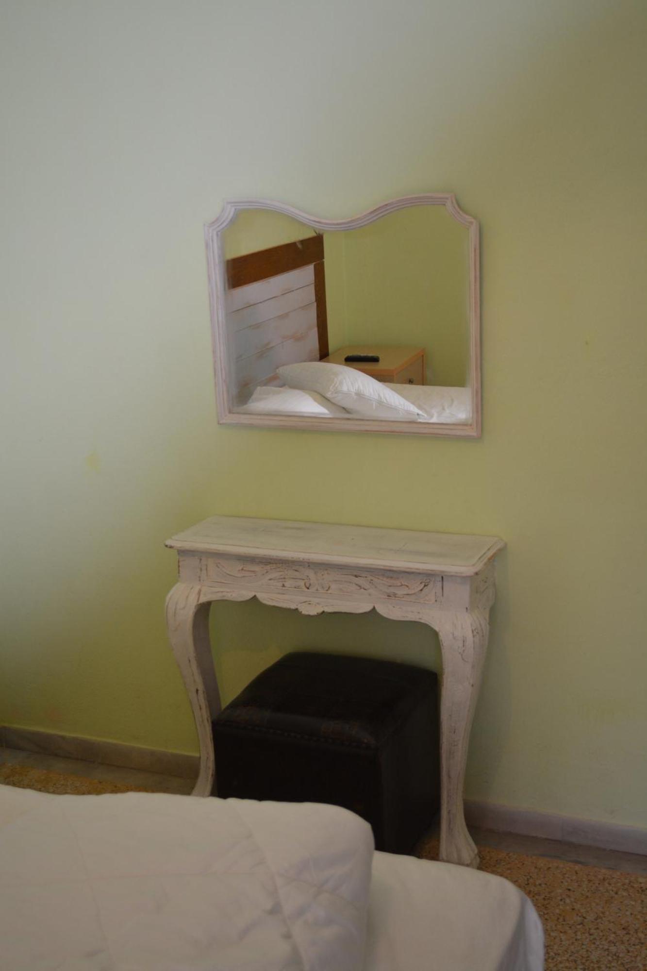 Apartments Dimitra Paralia Dionysiou Exterior photo