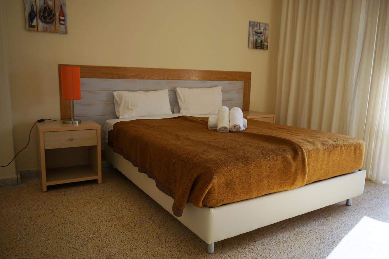 Apartments Dimitra Paralia Dionysiou Exterior photo